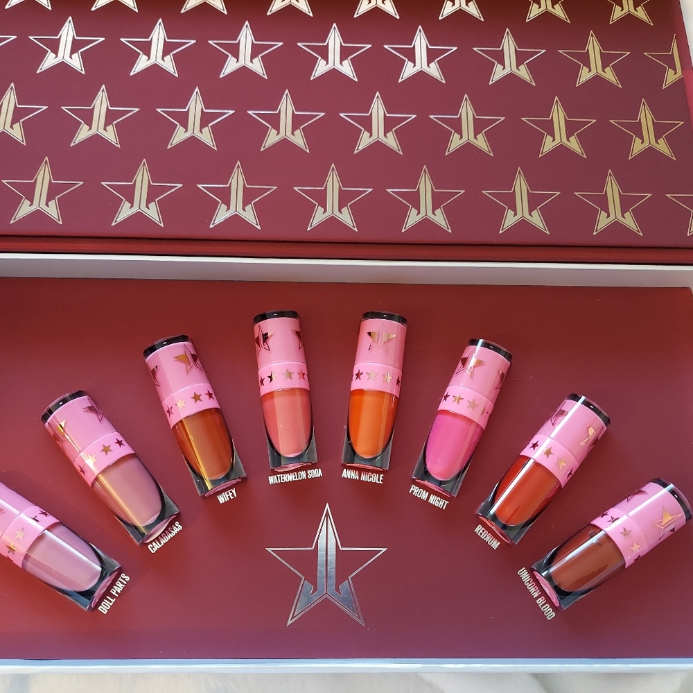 Jeffree Star Mini Red Vault